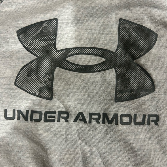 Under Armour Kids Gray and Black Long Sleeve Tee - Picture 3 of 3